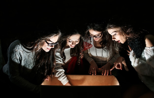 Blutiges Erwachen Escape Room – Lösung – Komplette Lösung für den Escape Room „Blutiges Erwachen“