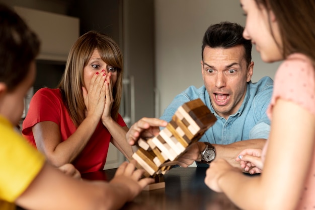 Keep Talking And Nobody Explodes – Anleitung – Spielanleitung und hilfreiche Tipps zum Spiel